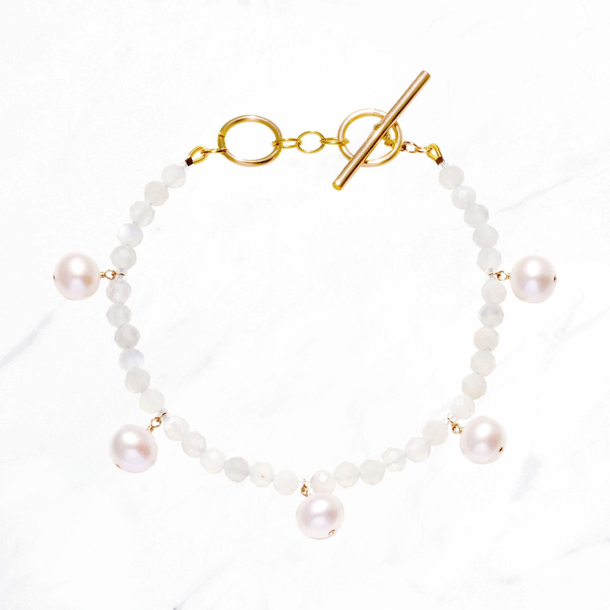 Popping Gemstone Bracelet (Pearl & Moonstone)