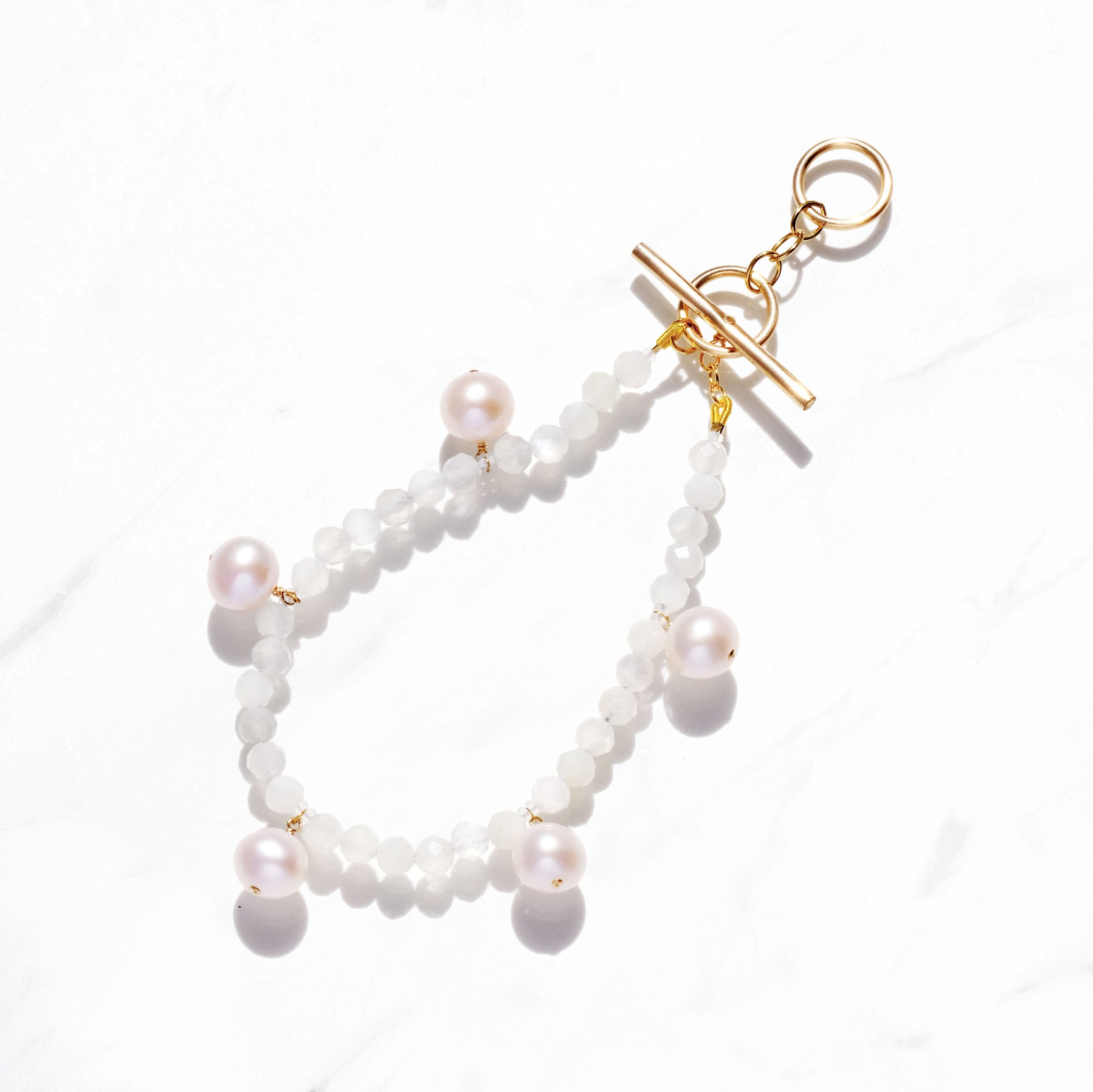 Popping Gemstone Bracelet (Pearl & Moonstone)