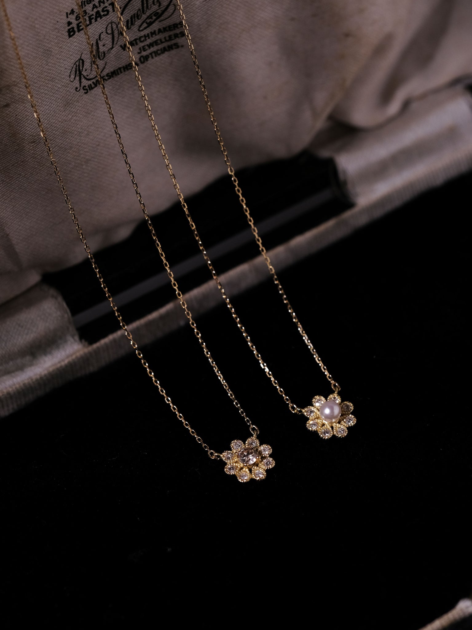 18K Gold Daisy Necklace (Brown Diamond)