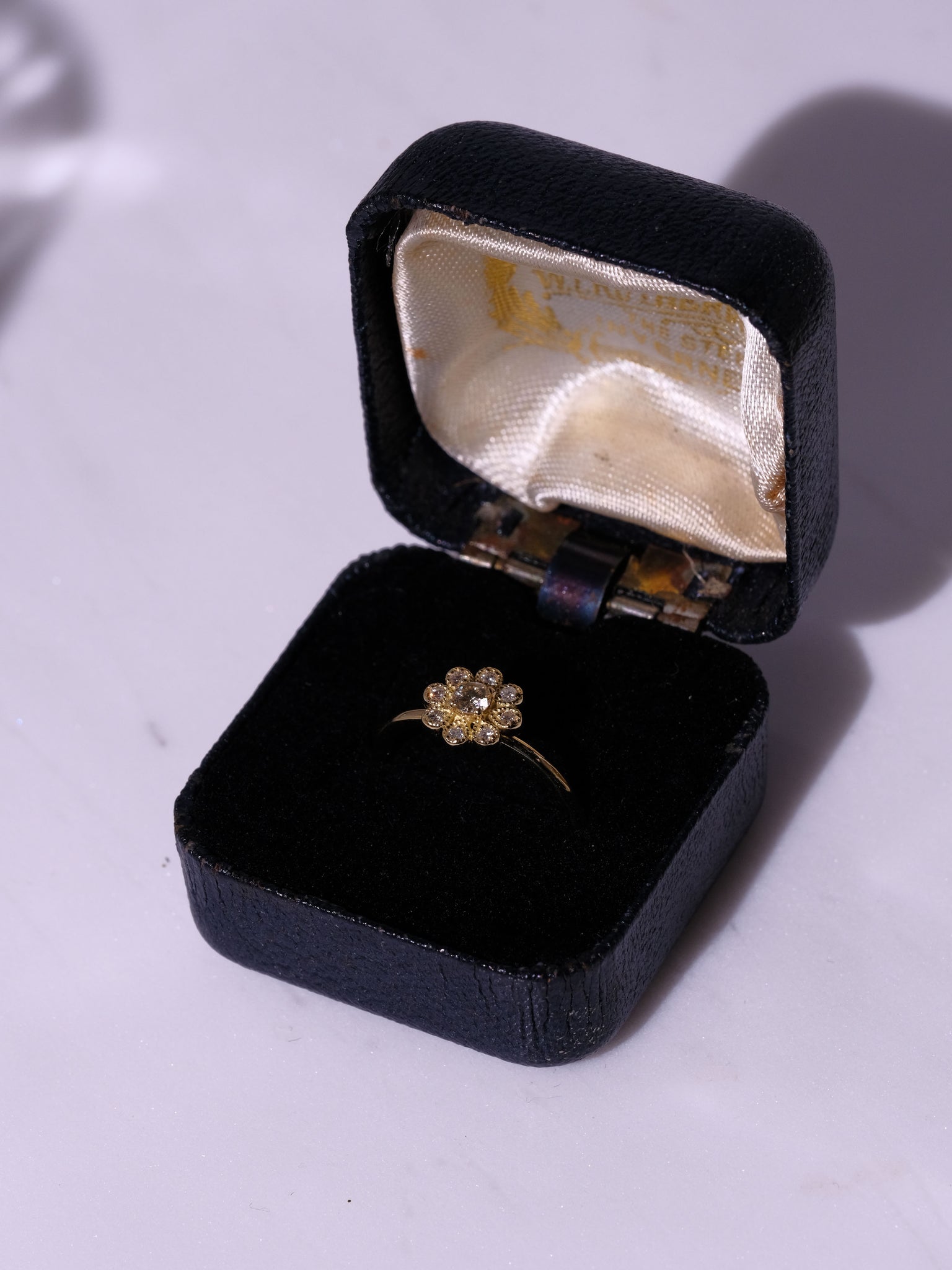 18K Gold Daisy Ring (Brown Diamond)