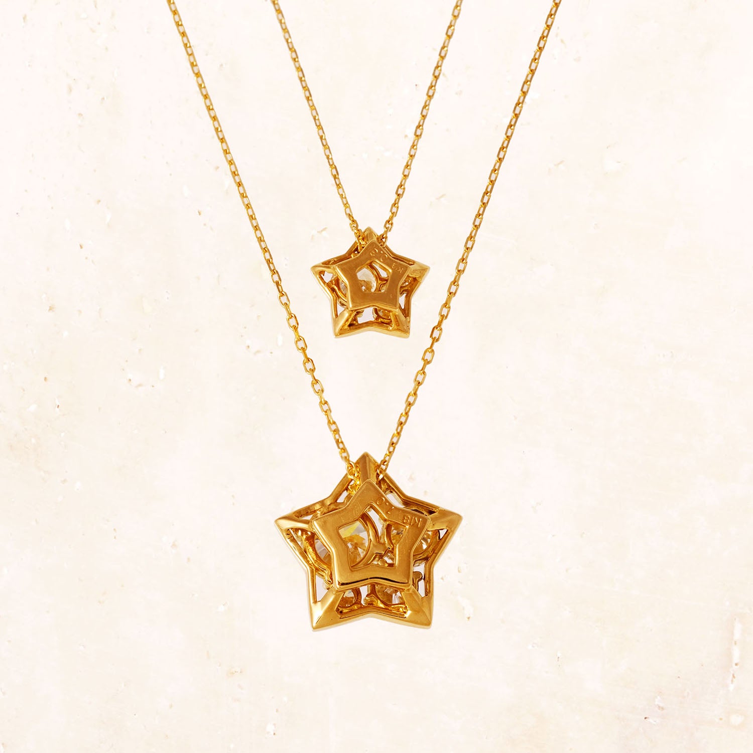 [Made to order] 18K Gold Puffy Star Necklace 0.3ct (Lab-Grown Diamond)