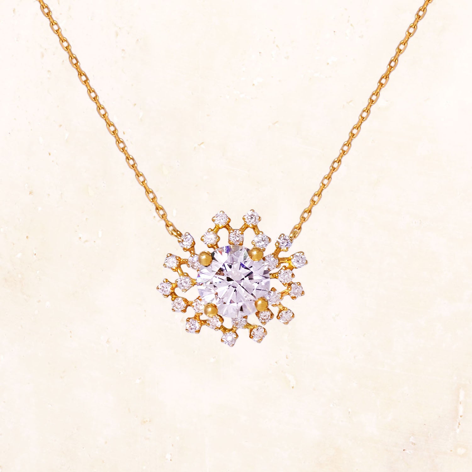 [Made to order] 18K Gold Shimmer Star Necklace 1.0ct (Lab-Grown Diamonds)