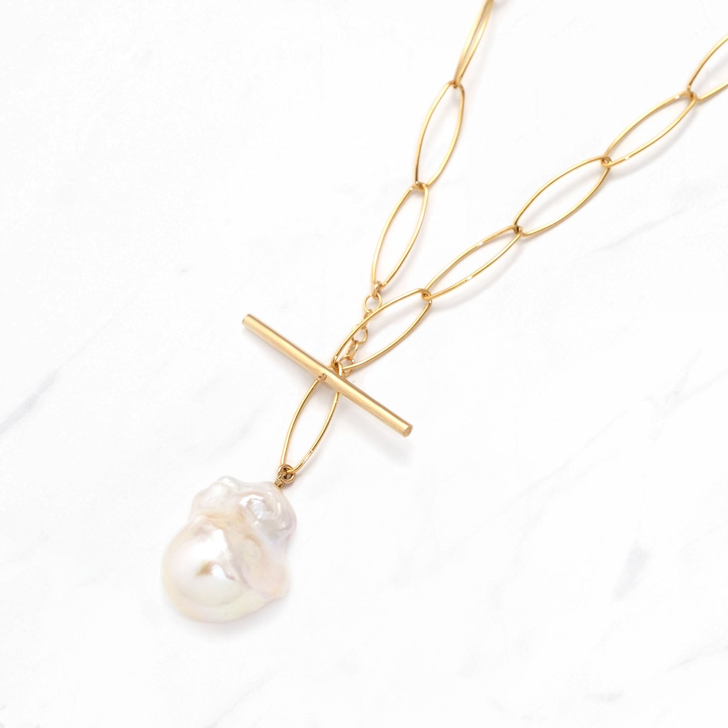 Baroque Pearl Pendant Drop Necklace