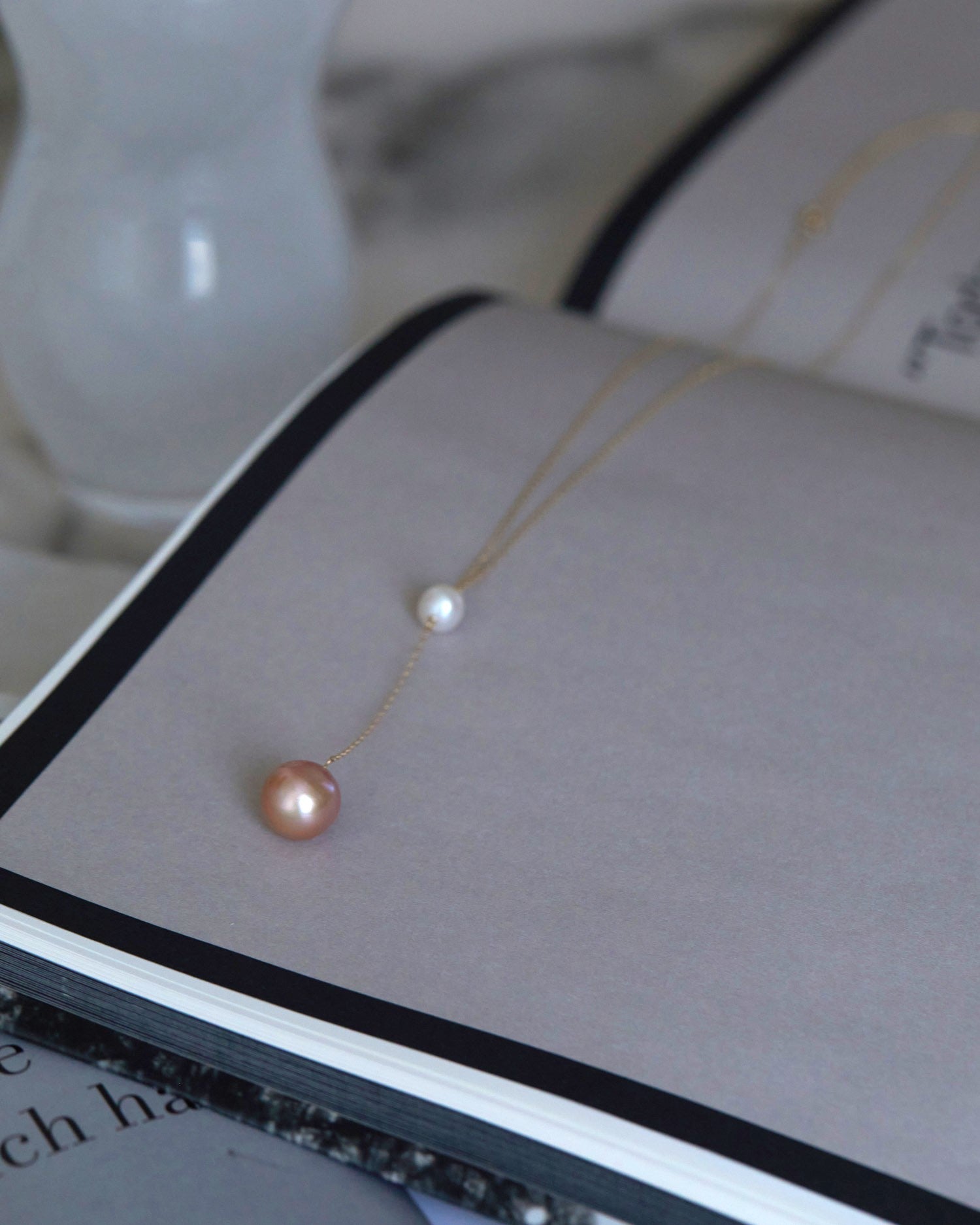 10K Gold Floating Pearl Necklace (Pink)