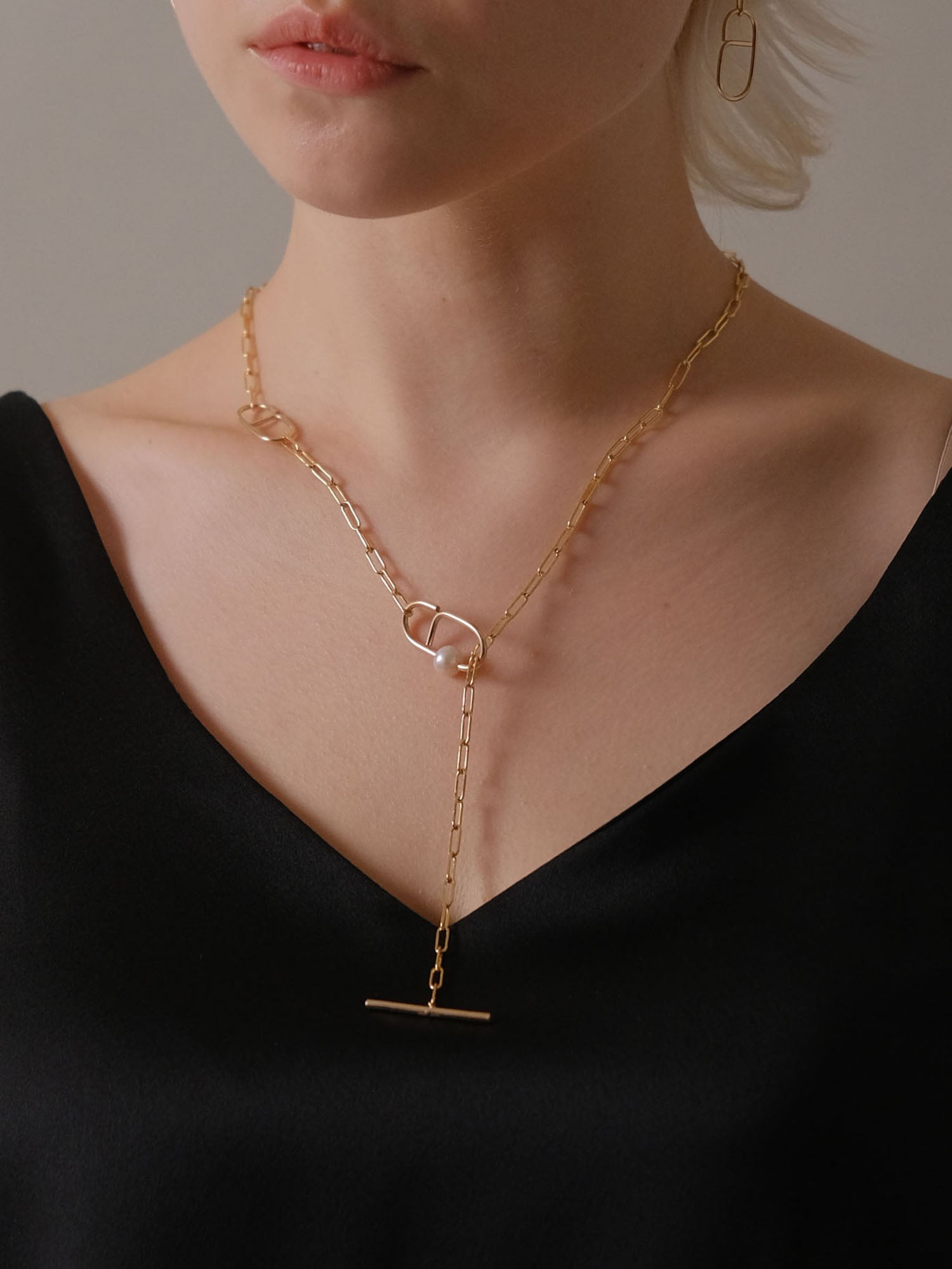 Clip Chain T-bar Necklace