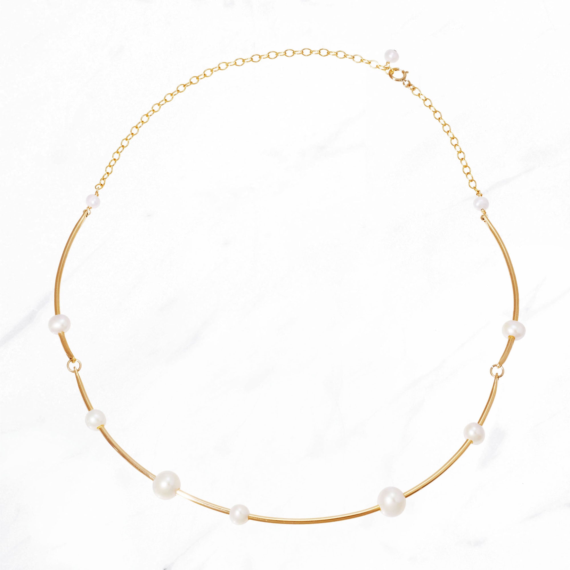 Arc Choker Necklace