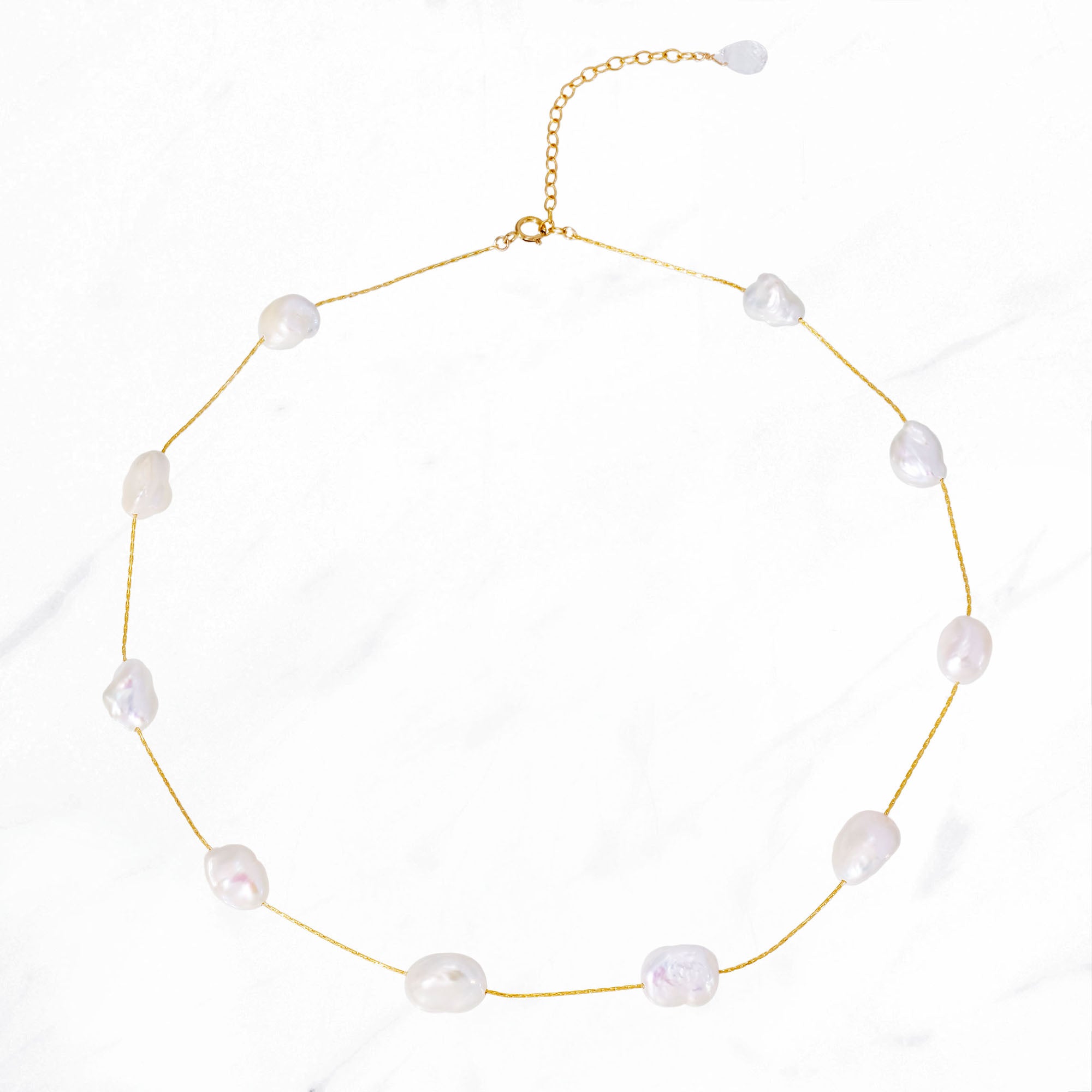 Decade Short Pearl Necklace
