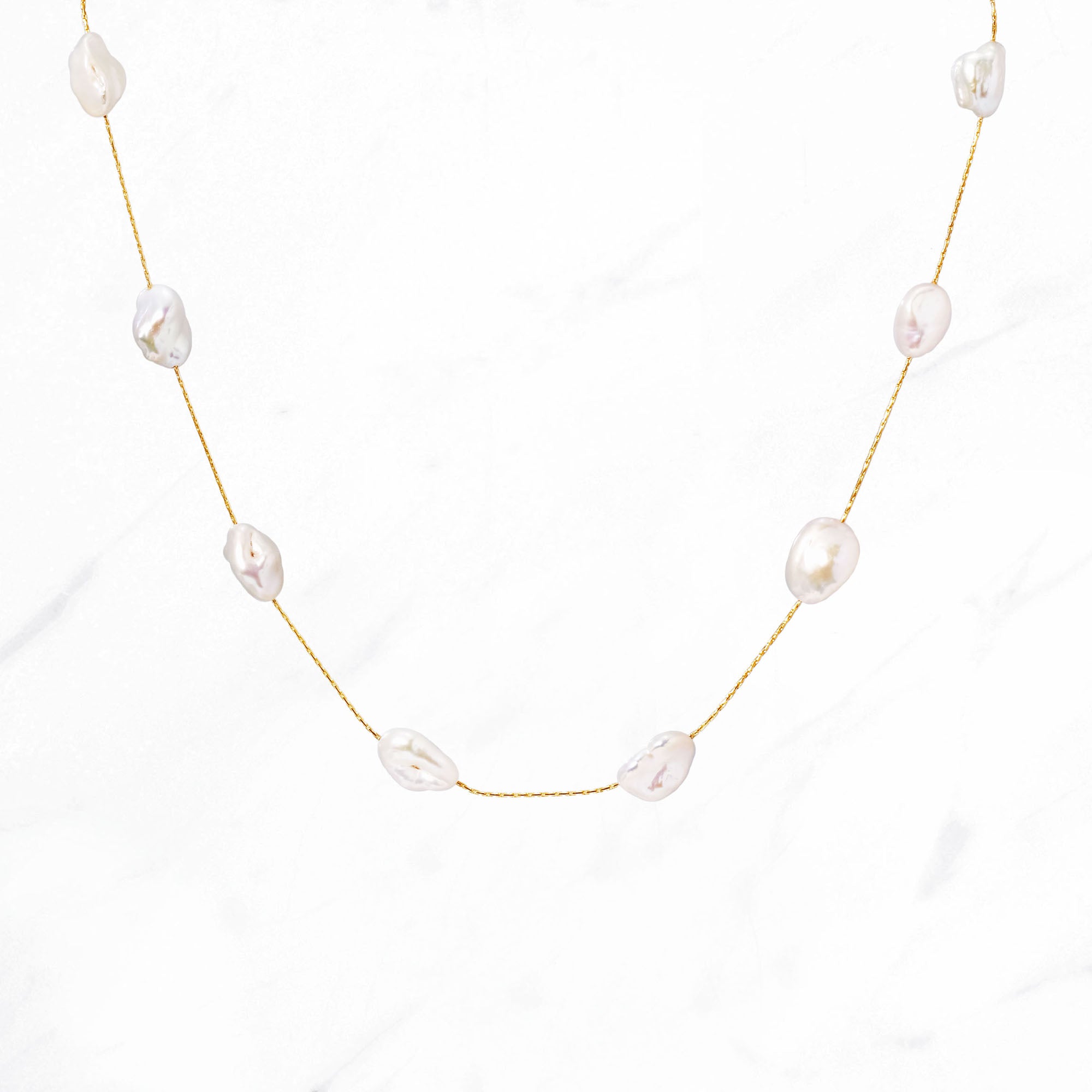 Decade Short Pearl Necklace
