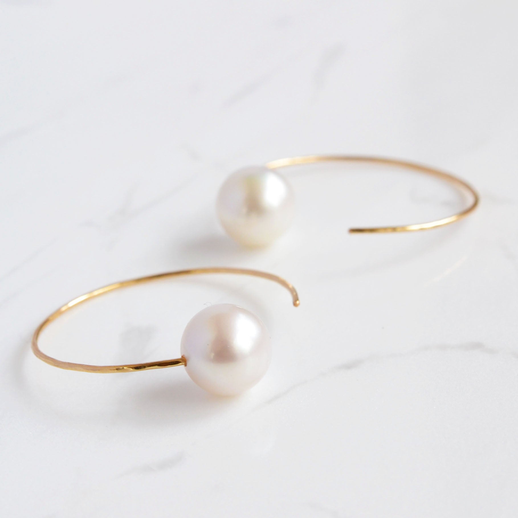 Pearl C-Hook Earrings M