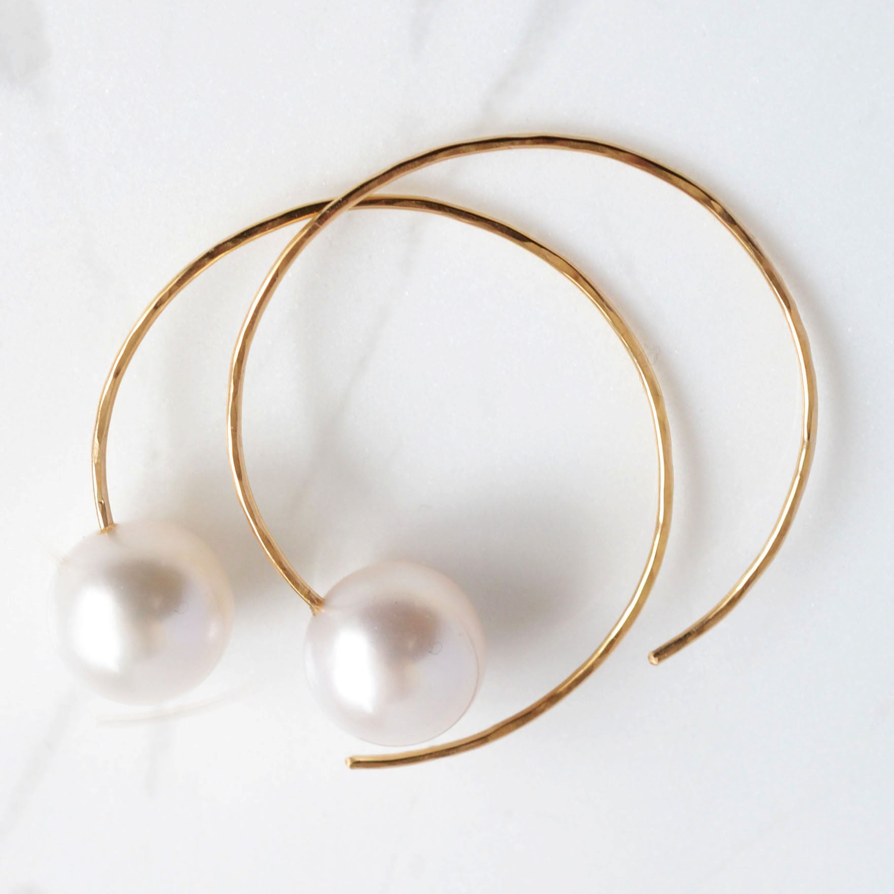 Pearl C-Hook Earrings M