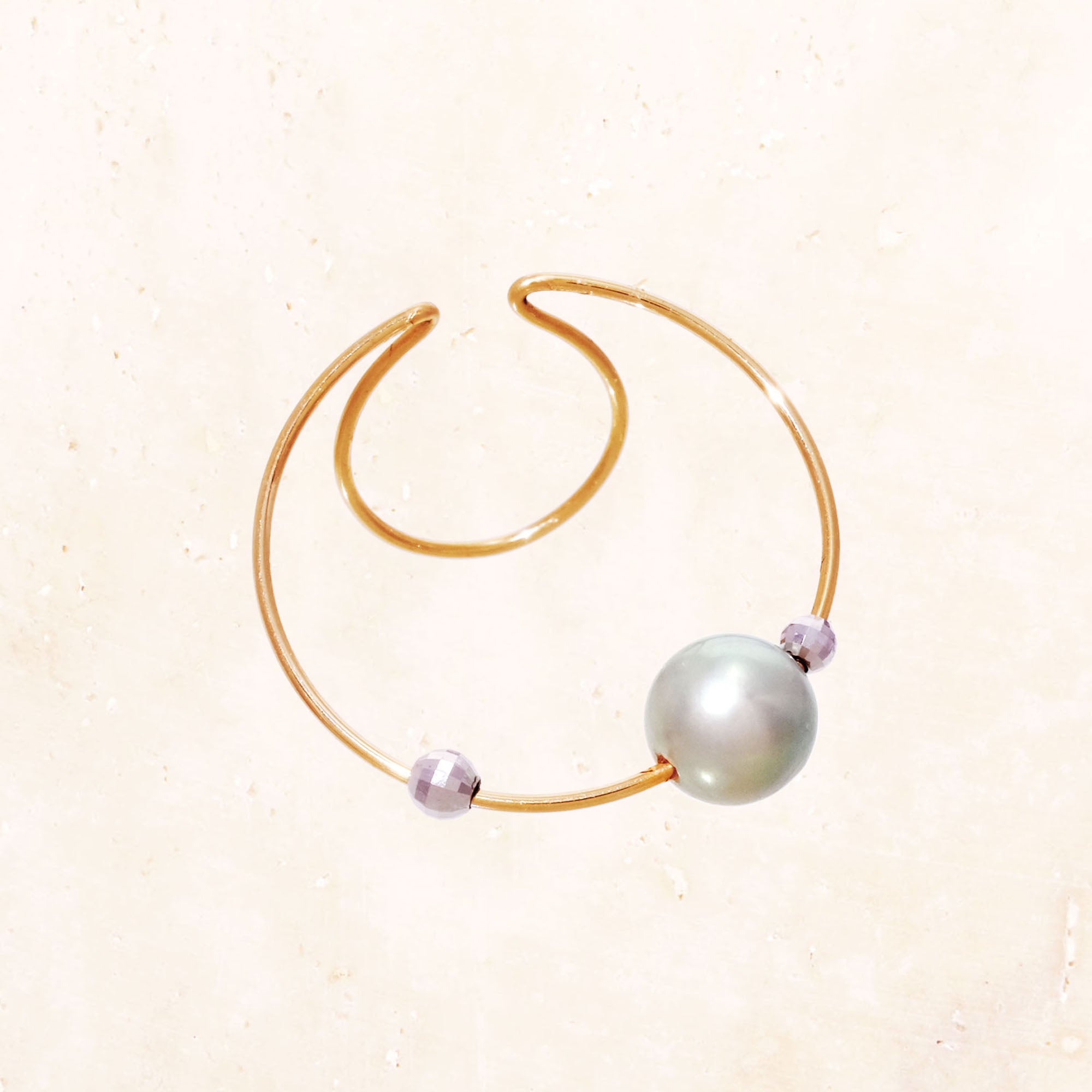 10K Akoya Pearl Ear Cuff