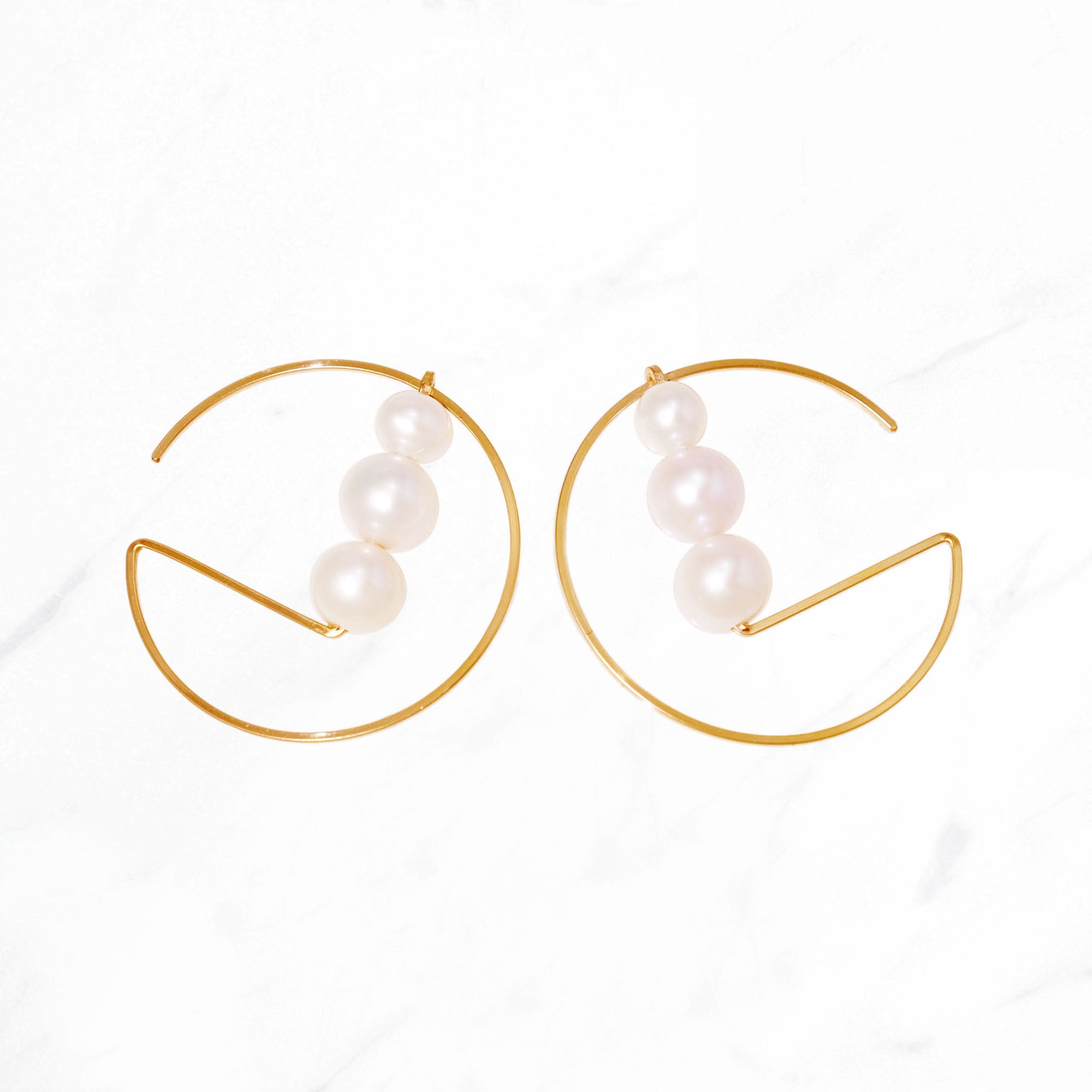 Ternary Circle Pearl Earrings