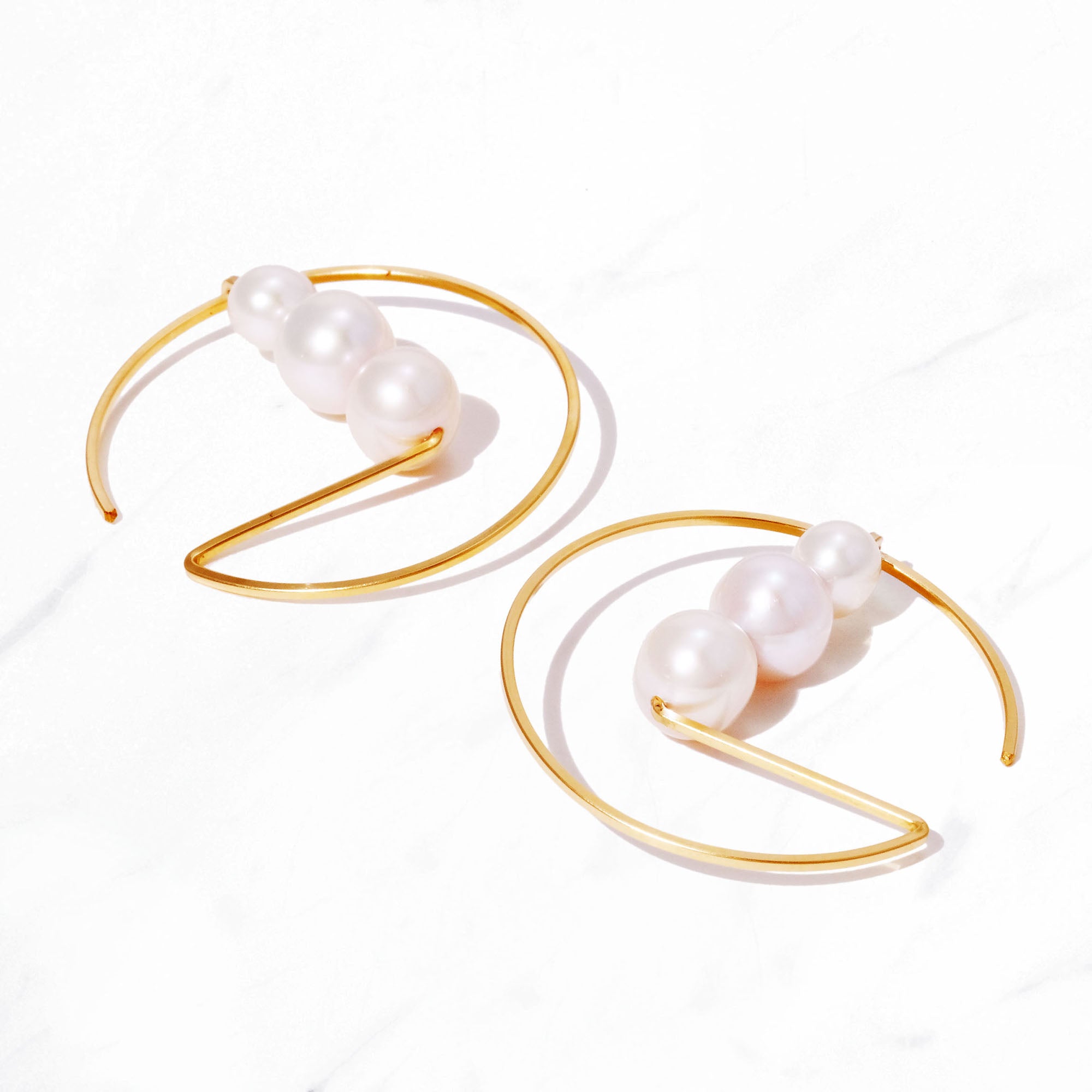 Ternary Circle Pearl Earrings