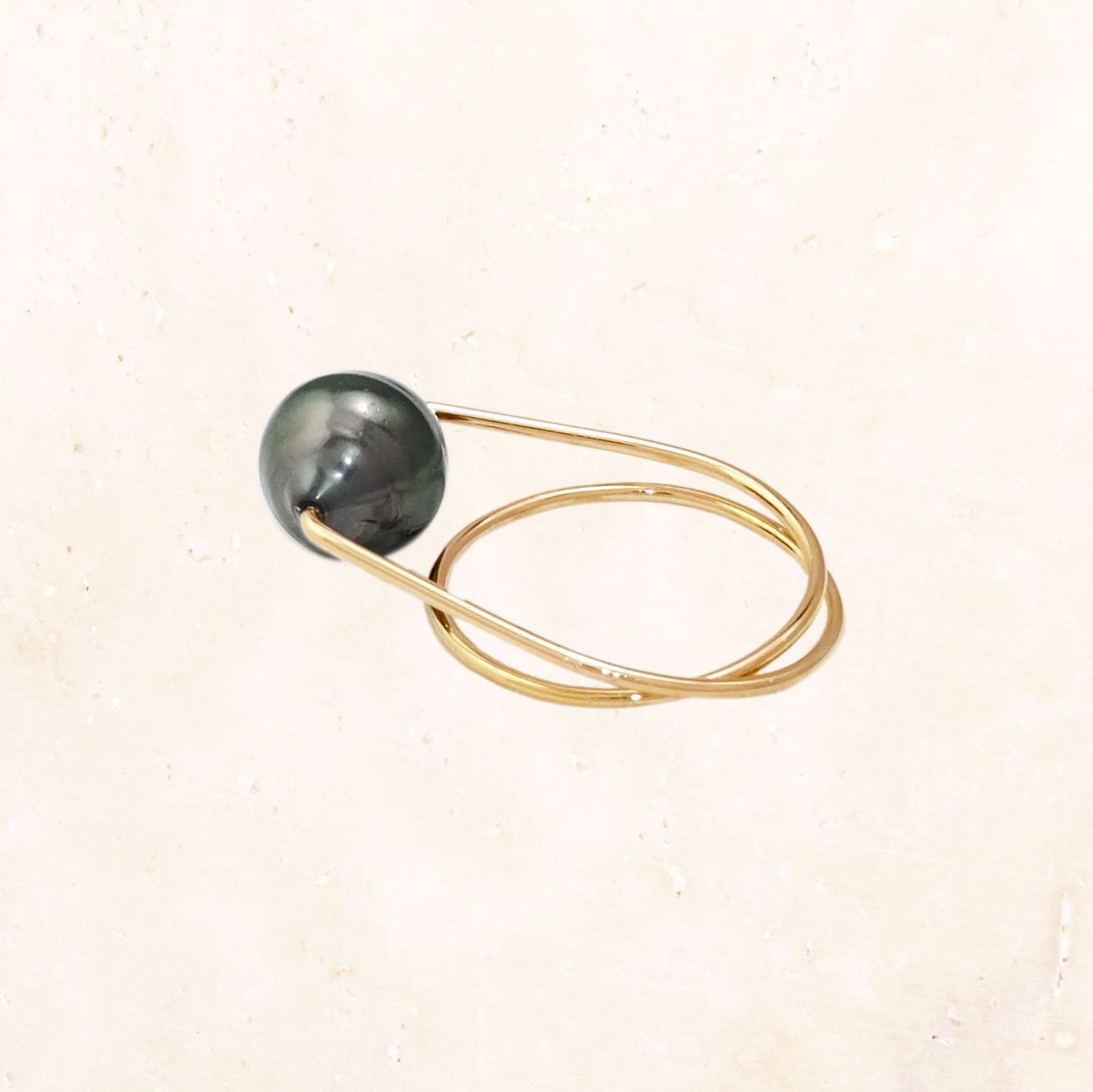 10K South Sea Pearl Spiral Ring