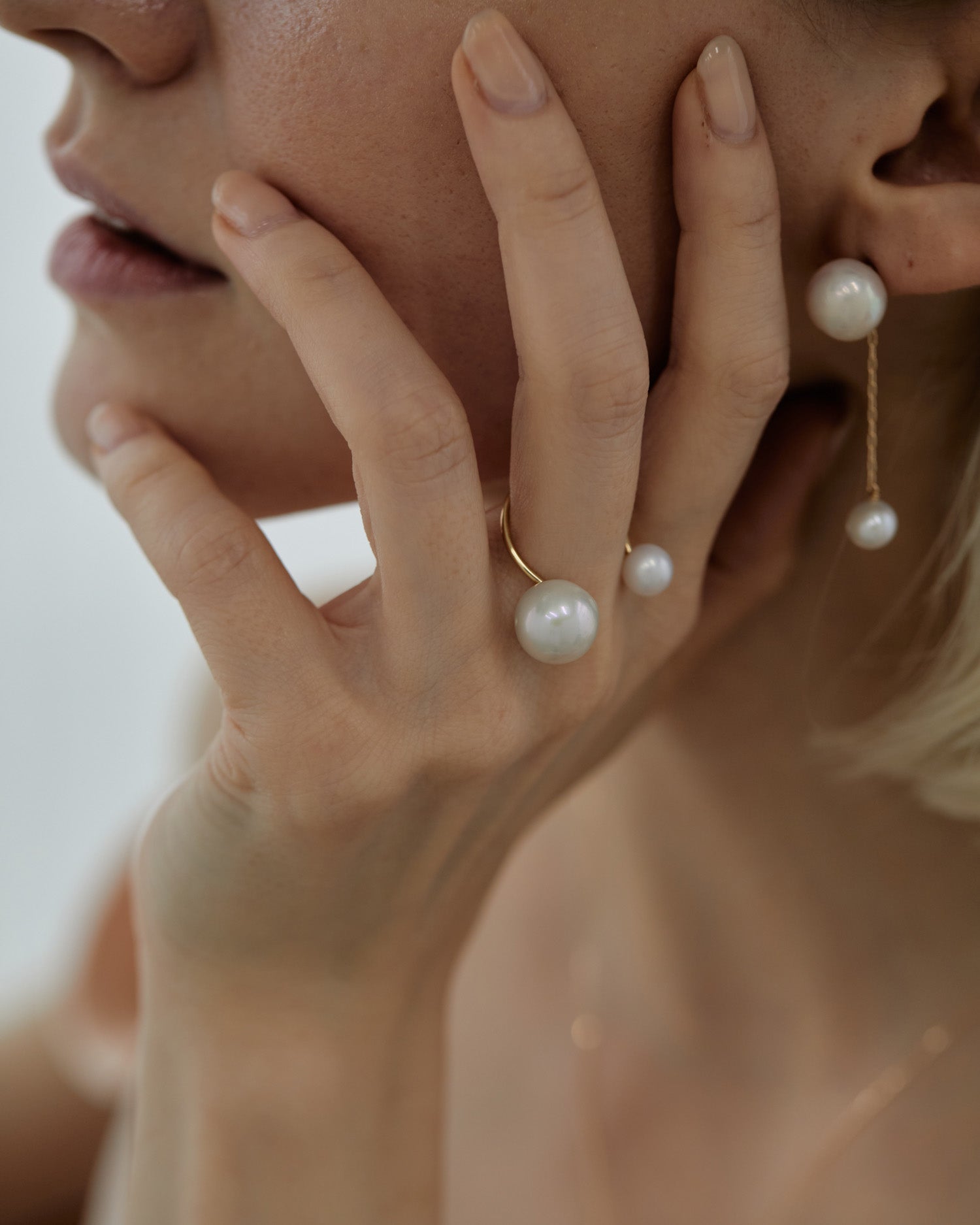 10K金珍珠漂浮戒指（白色）