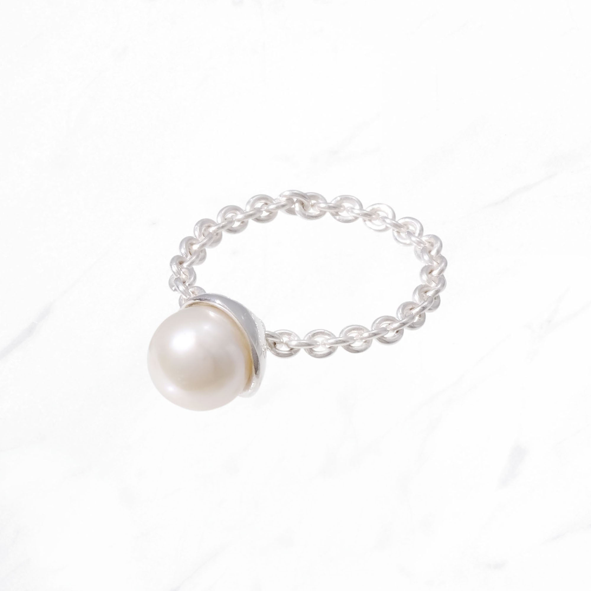 SILVER Calla Chain Pearl Ring