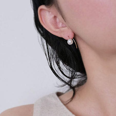 Pearl Oval Hook Earrings
